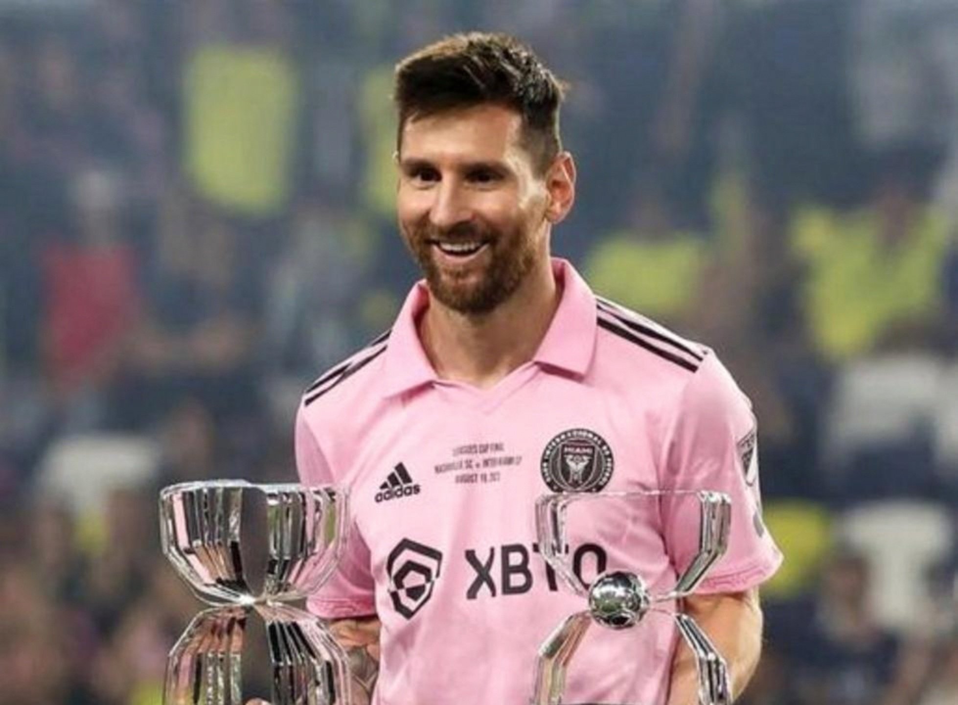 包含梅西完美表现！再一次帮助球队获胜的词条